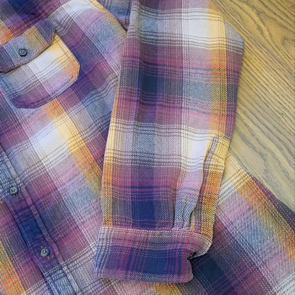 Ecko Unlimited Men's L Plaid Button-Up Shirt with Collar - Picture 2 of 10